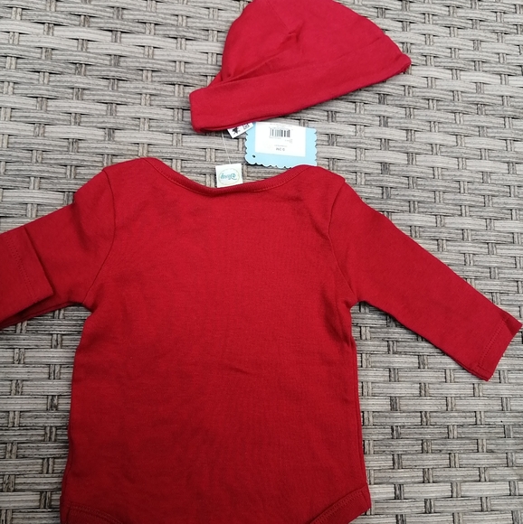 Mickey Mouse Disney Baby Onesie and Hat Set - Picture 5 of 7